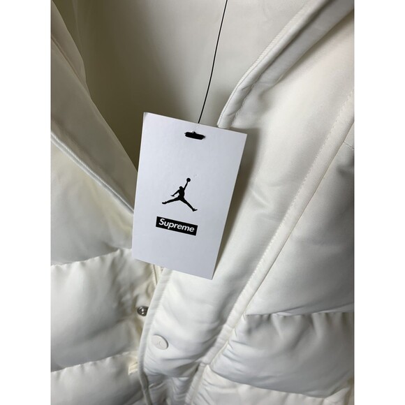 Air Jordan x SUPREME Sail White Full Zip Puffer Jacket HF0828-133 Men’s size L - Picture 9 of 10